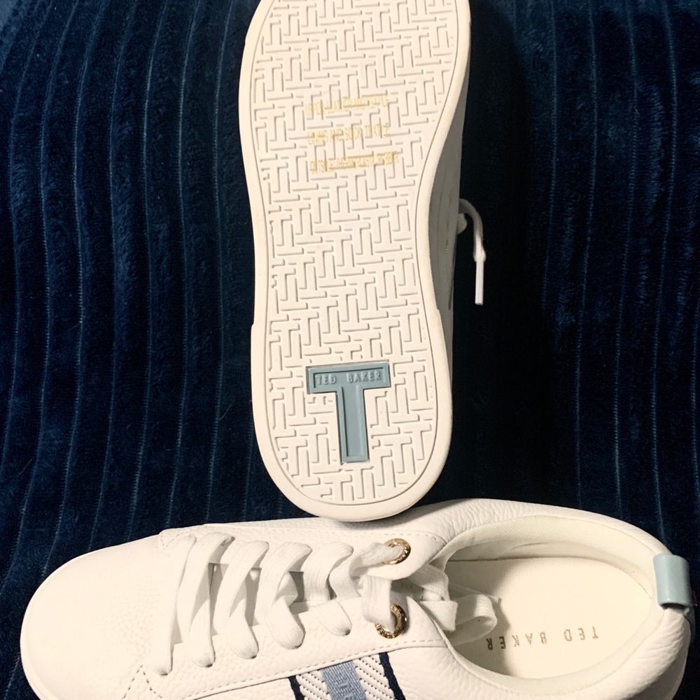 Ted Baker White Leather Sneakers with Light Blue Accent